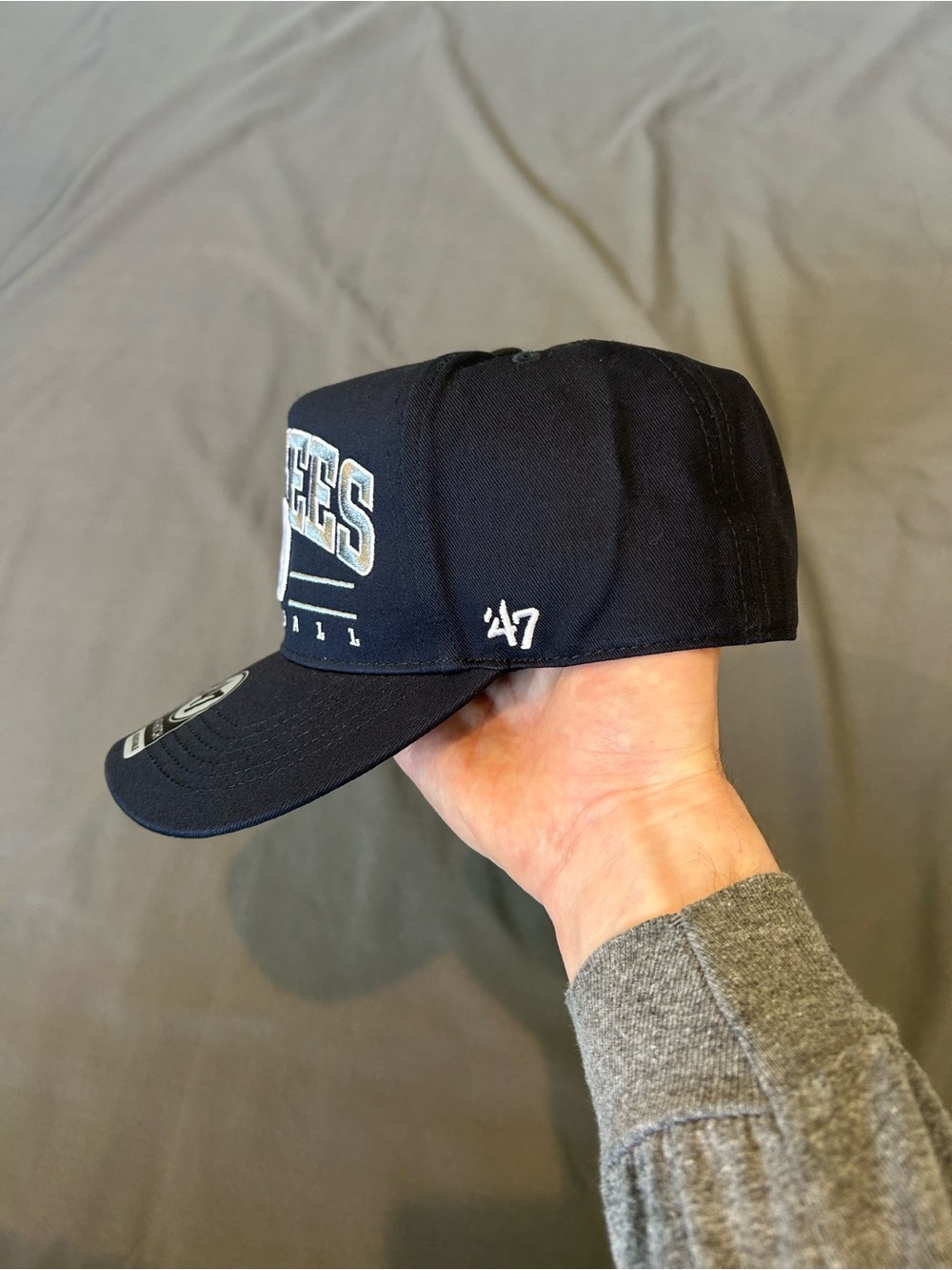 47 / New York Yankees SnapBack (BRAND NEW / NEVER WORN) - Picture 8 of 16